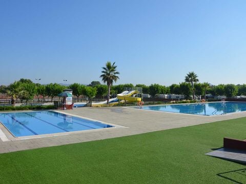 Camping Resort Els Pins - Camping Barcelone