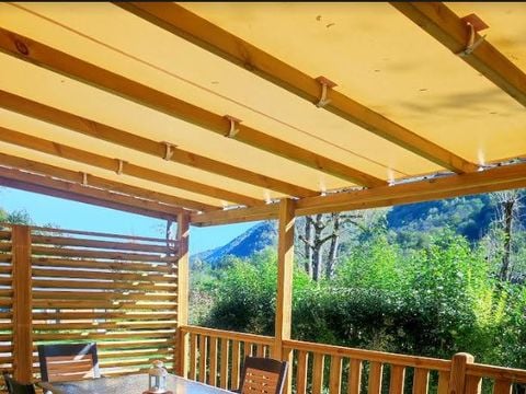 MOBILHOME 4 personnes - Mobilhome Confort COSY 23m² - 2 chambres - terrasse semi-couverte 17m² + BBQ - L/L 4 pers