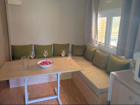 MOBILHOME 4 personnes - Mobilhome Confort COSY 23m² - 2 chambres - terrasse semi-couverte 17m² + BBQ - S/S 4 pers