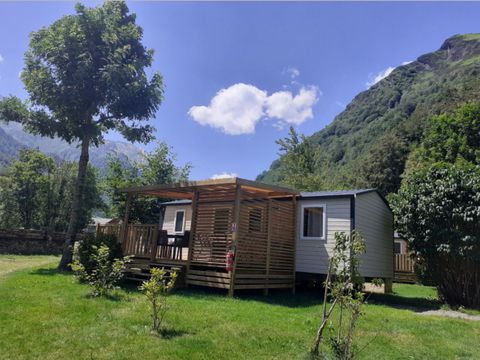 MOBILHOME 6 personnes - Homeflower Premium 33.5m² - 3 chambres - terrasse semi-couverte +LV + BBQ