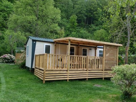 MOBILHOME 6 personnes - Homeflower Premium 33.5m² - 3 chambres - terrasse semi-couverte +LV + BBQ 6 pers