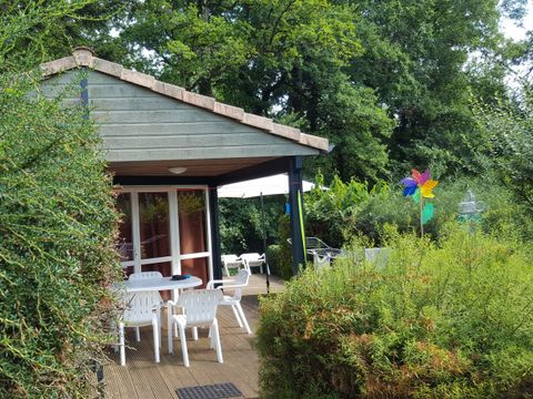 CHALET 6 personnes - Style Bastida CONFORT 35m² - 2 chambres + terrasse couverte