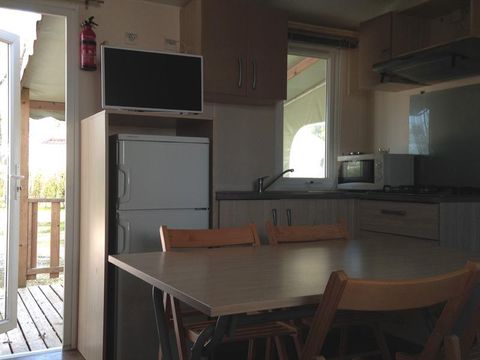 MOBILHOME 8 personnes - Super Titania