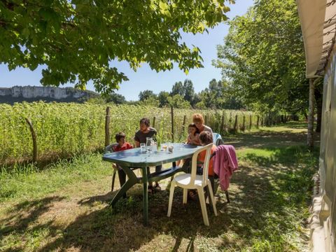 BUNGALOW TOILÉ 4 personnes - CARAÏBES - sans sanitaire 20 m²