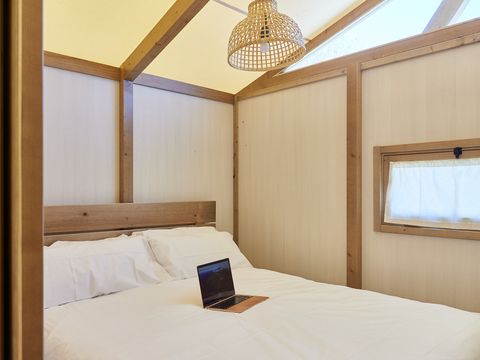 TENTE TOILE ET BOIS 4 personnes - Alhamilla