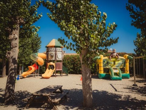 Camping Les Tamaris et Les Portes Du Soleil  - Camping Hérault