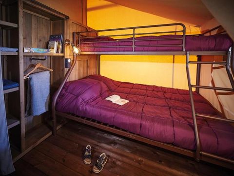 Tente en toile et en bois 4 personnes - Lodge Safari Kenya Premium