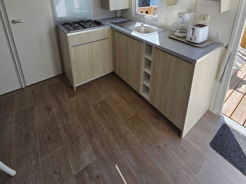 MOBILHOME 6 personnes - Casa VIP 3 chambres SPA Privatif climatisé 31m²
