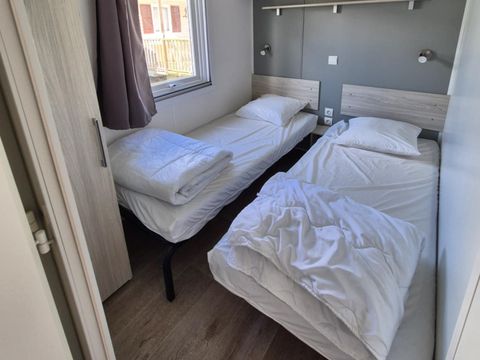 MOBILHOME 6 personnes - Casa VIP 3 chambres SPA Privatif climatisé 31m²