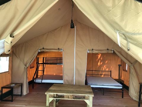 BUNGALOW TOILÉ 4 personnes - SUNAIR LODGE M sans sanitaires