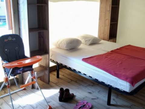 TENTE TOILE ET BOIS 4 personnes - Ecolodge (sans sanitaires)