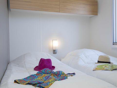 CHALET 4 personnes - DE LUXE - 2 chambres - CLIM - TV - LV