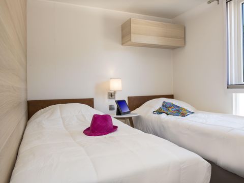 MOBILHOME 4 personnes - COTTAGE VIP 2 CHAMBRES