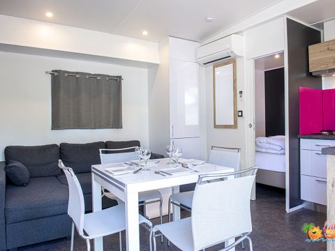 CHALET 4 personnes - de Luxe 3 Pièces 4 Personnes Climatisé + TV