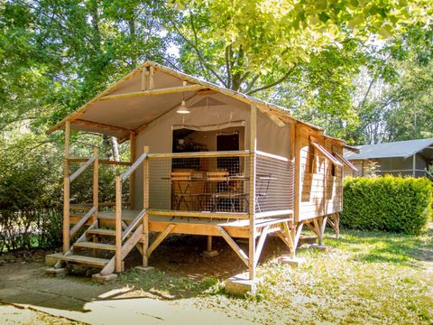 Tente en toile et en bois 4 personnes - ECOLODGE CONFORT sans sanitaires