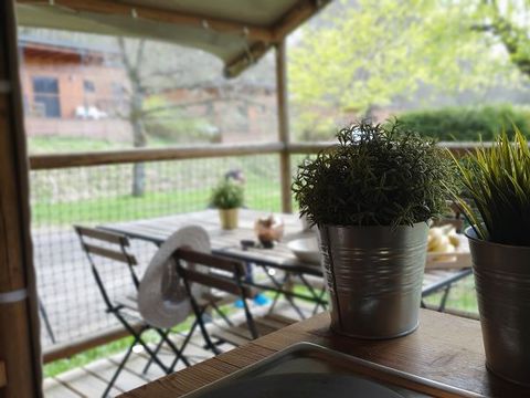 Tente en toile et en bois 4 personnes - ECOLODGE CONFORT sans sanitaires