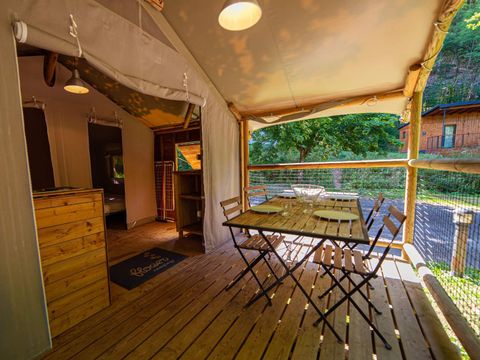 Tente en toile et en bois 4 personnes - ECOLODGE CONFORT sans sanitaires