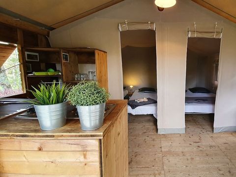 Tente en toile et en bois 4 personnes - ECOLODGE CONFORT sans sanitaires