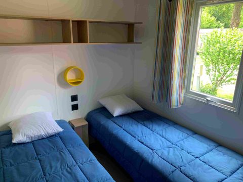 MOBILHOME 4 personnes - Premium 2 chambres 32m² Terrasse couverte 12m² + LV + TV