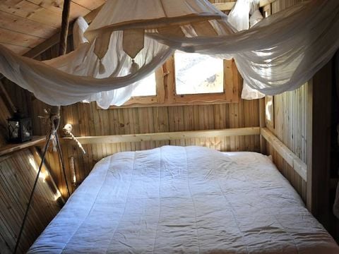 Hébergement 6 personnes - Cabane dans les arbres - Ouistitis