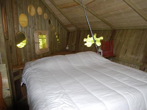 Hébergement 2 personnes - Cabane des Robinsons (à partir de 12 ans)