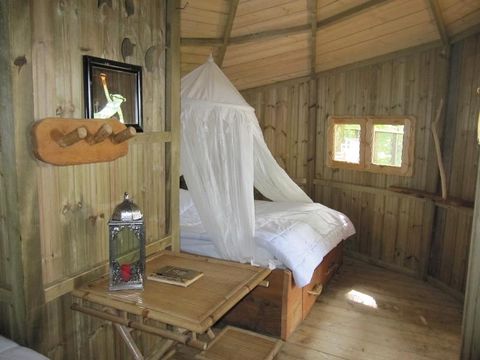 Hébergement 4 personnes - Cabane Familiale des Chimpanzés (à partir de 2 ans)