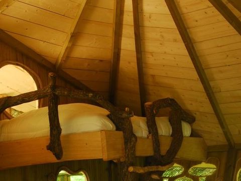 Hébergement 5 personnes - Cabane Familiale des Capucins (à partir de 2 ans)
