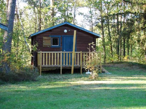 CHALET 4 personnes - Cabanature 12m² - 1 chambre (sans sanitaires)/petite terrasse non couverte
