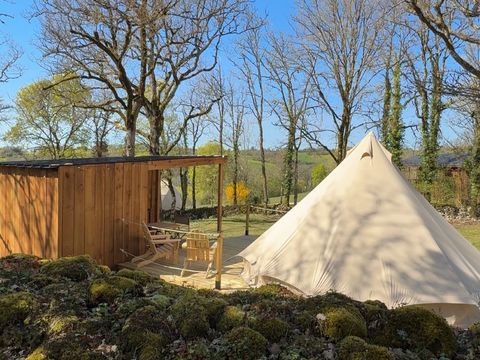 TENTE 2 personnes - Tente Nomade Insolite - 1 chambre - avec cuisine et sanitaire privé