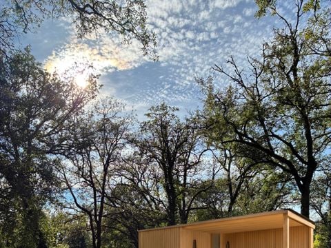 TENTE 2 personnes - Tente Nomade Insolite - 1 chambre - avec cuisine et sanitaire privé