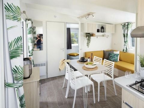 Mobilhome 4/6 personnes - 3 pièces - TV