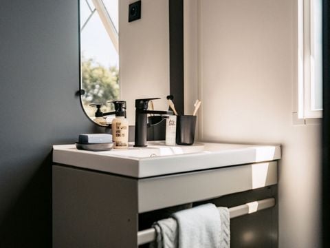 MOBILHOME 8 personnes - Mobil-home Confort+ 8 personnes 4 chambres 2 sdb