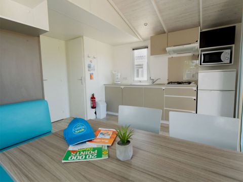 MOBILHOME 4 personnes - Mh Confort Loggia Bay 2 Chambres 4 Personnes