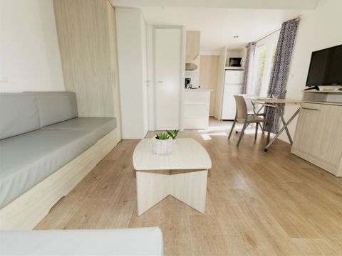 MOBILHOME 4 personnes - Mobil-home Confort+ 2 Chambres 4 Personnes