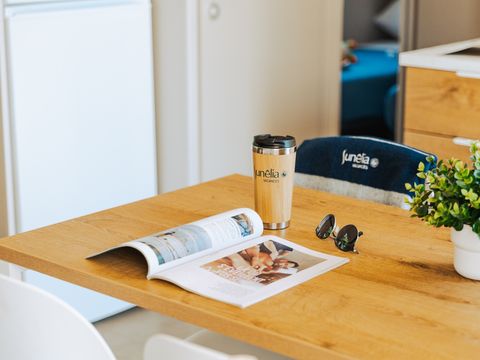 MOBILHOME 6 personnes - Cottage Confort 3 ch. 6 pers - 35m2 - Terrasse parasol - SAM