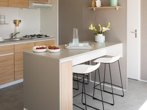 MOBILHOME 4 personnes - Cottage Confort 2ch. 4pers. -30m2 - Terrasse parasol - SAM