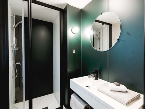 MOBILHOME 6 personnes - Sunêlia Prestige Plus 3 ch / 2sdb (terrasse couverte fermée)