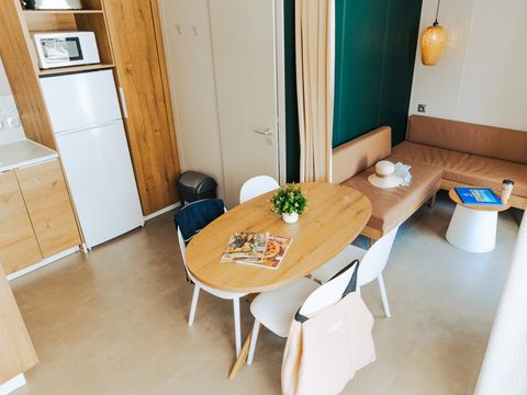 MOBILHOME 5 personnes -  COTTAGE CONFORT 2ch / 4/5p - 30m² - Terrasse couverte - DIM