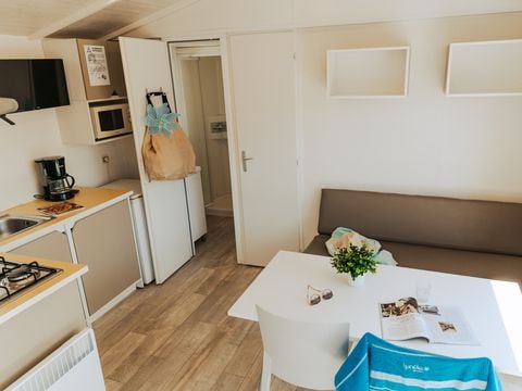 MOBILHOME 4 personnes - DIM - LOISIR CONFORT 2ch/4p - 25m² - Terrasse intégrée