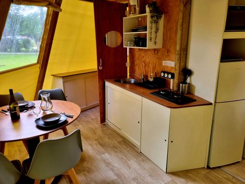 HÉBERGEMENT INSOLITE 4 personnes - Tipi 4 personnes