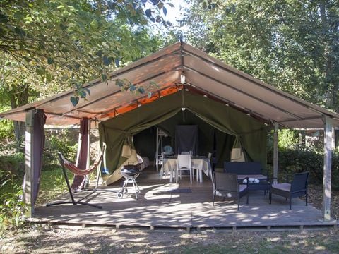 TENTE 5 personnes - Confort 37 m² 2 chambres (sans sanitaires)