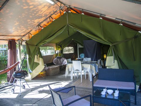 TENTE 5 personnes - Confort 37 m² 2 chambres (sans sanitaires)