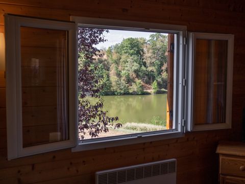 CHALET 7 personnes - Premium avec vue sur le Lac 34 m² 2 chambres