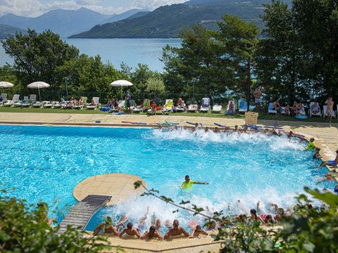 Camping L'Ecrin du Lac - Camping Hautes-Alpes