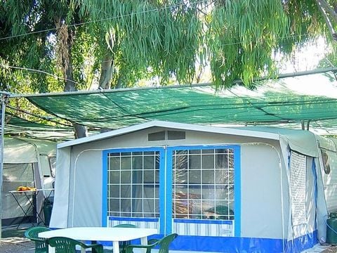 CARAVANE 4 personnes - Caravane 4 personnes