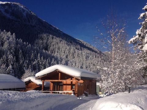 CHALET 5 personnes - Gamme Tradition - Chalet Vanoise 35m² 2 chambres + terrasse 15m²