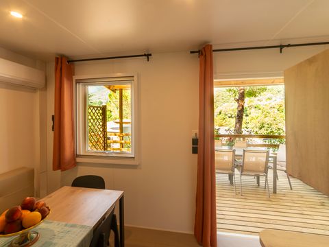 HÉBERGEMENT INSOLITE 4 personnes - Tiny House LAVANDA