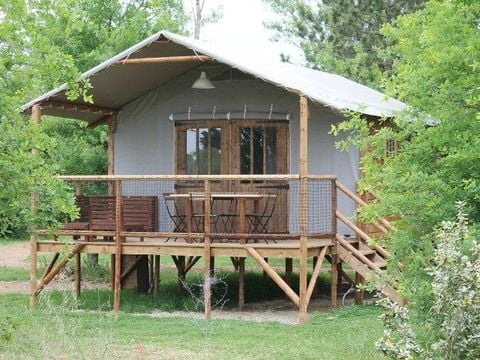 Tente en toile et en bois 4 personnes - Cabane Lodge (insolite 2017)