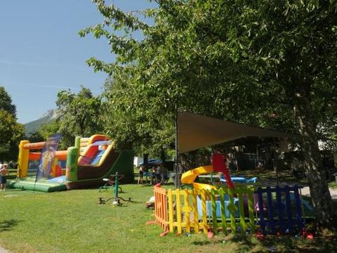 Camping Le Verger Fleuri - Camping Haute-Savoie - Image N°29