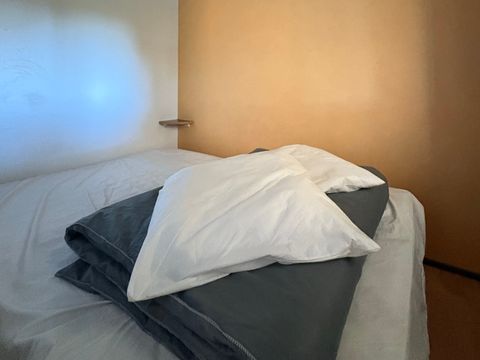 MOBILHOME 4 personnes - Sans sanitaire